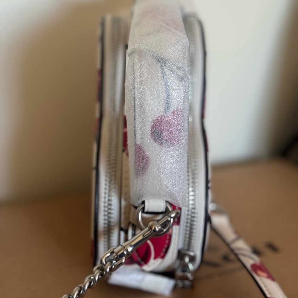 New Coach Cherry Top Handle Heart Handbag Crossbody - Picture 5 of 5